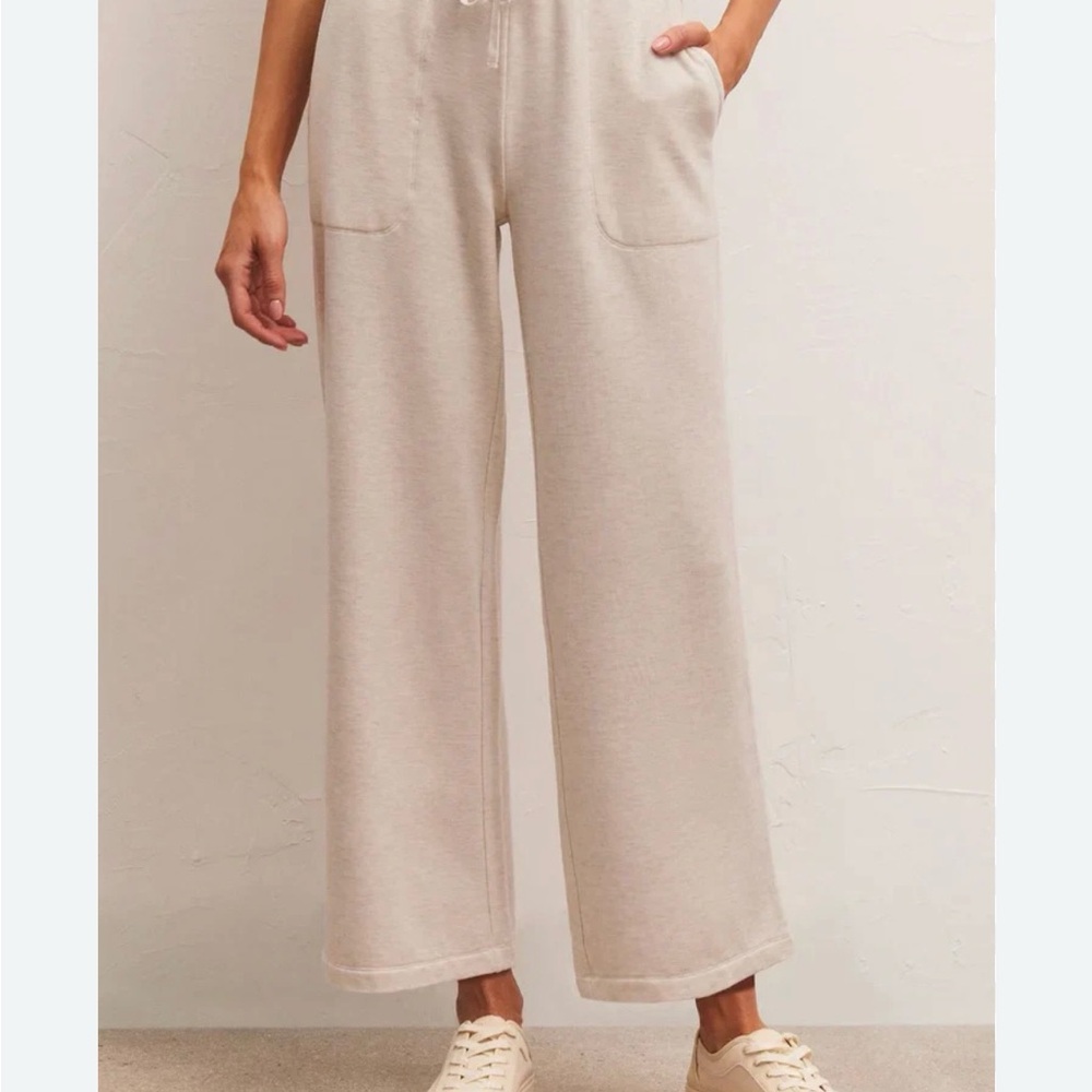 Z Supply Women’s Jet Set Wide Leg Lounge Pant in Oatmeal Heather